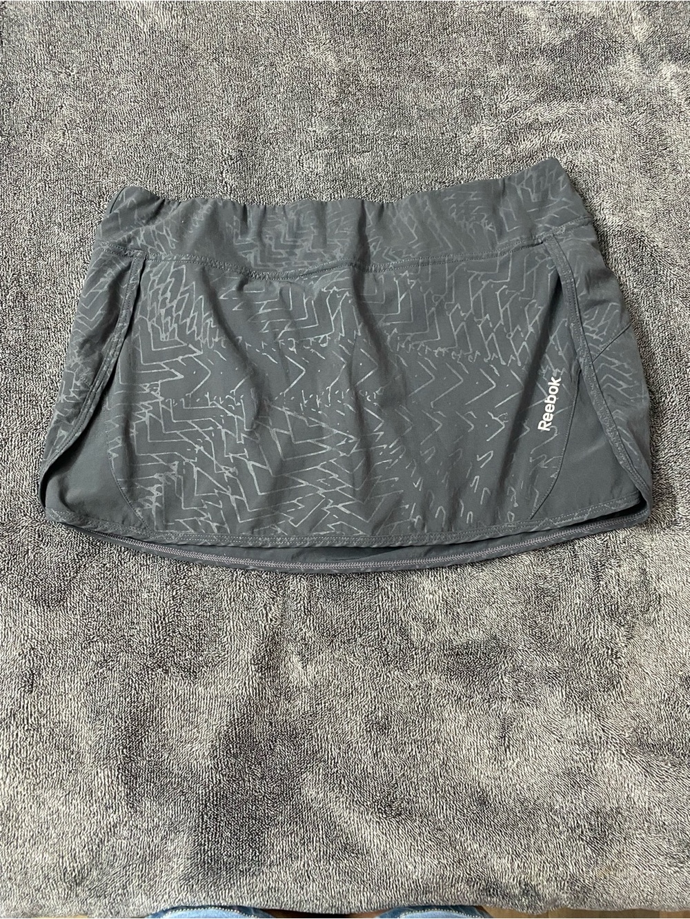 Reebok PlayDry Geometric Athletic Skort | Pink & Charcoal | Size M Tennis preppy